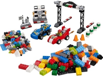 LEGO Juniors 10673 Dzień wyścigów