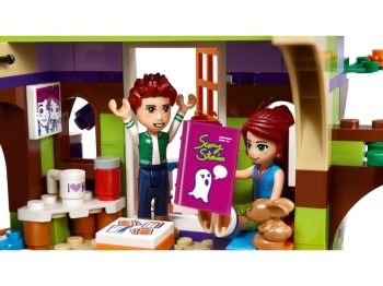 LEGO Friends 41335  Domek na drzewie Mii